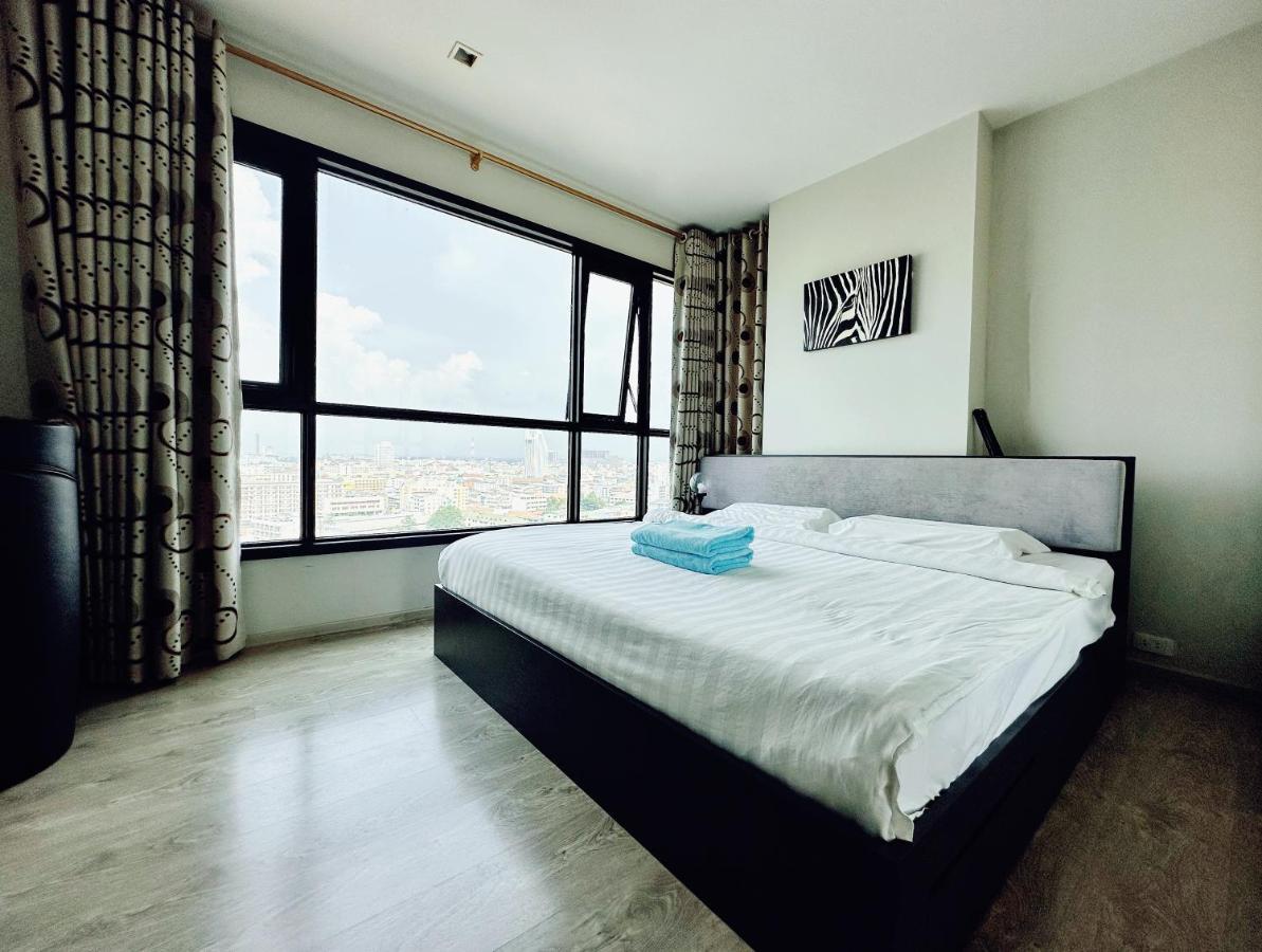 The Base Seaview Holiday Inn Pattaya Εξωτερικό φωτογραφία
