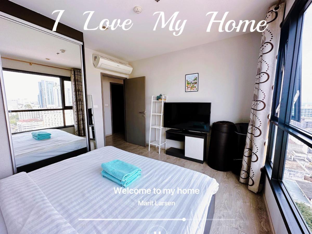 The Base Seaview Holiday Inn Pattaya Εξωτερικό φωτογραφία